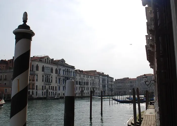 Hotel Palazzo Barbarigo Sul Canal Grande 4*