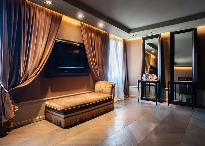 Hotel Palazzo Barbarigo Sul Canal Grande 4*